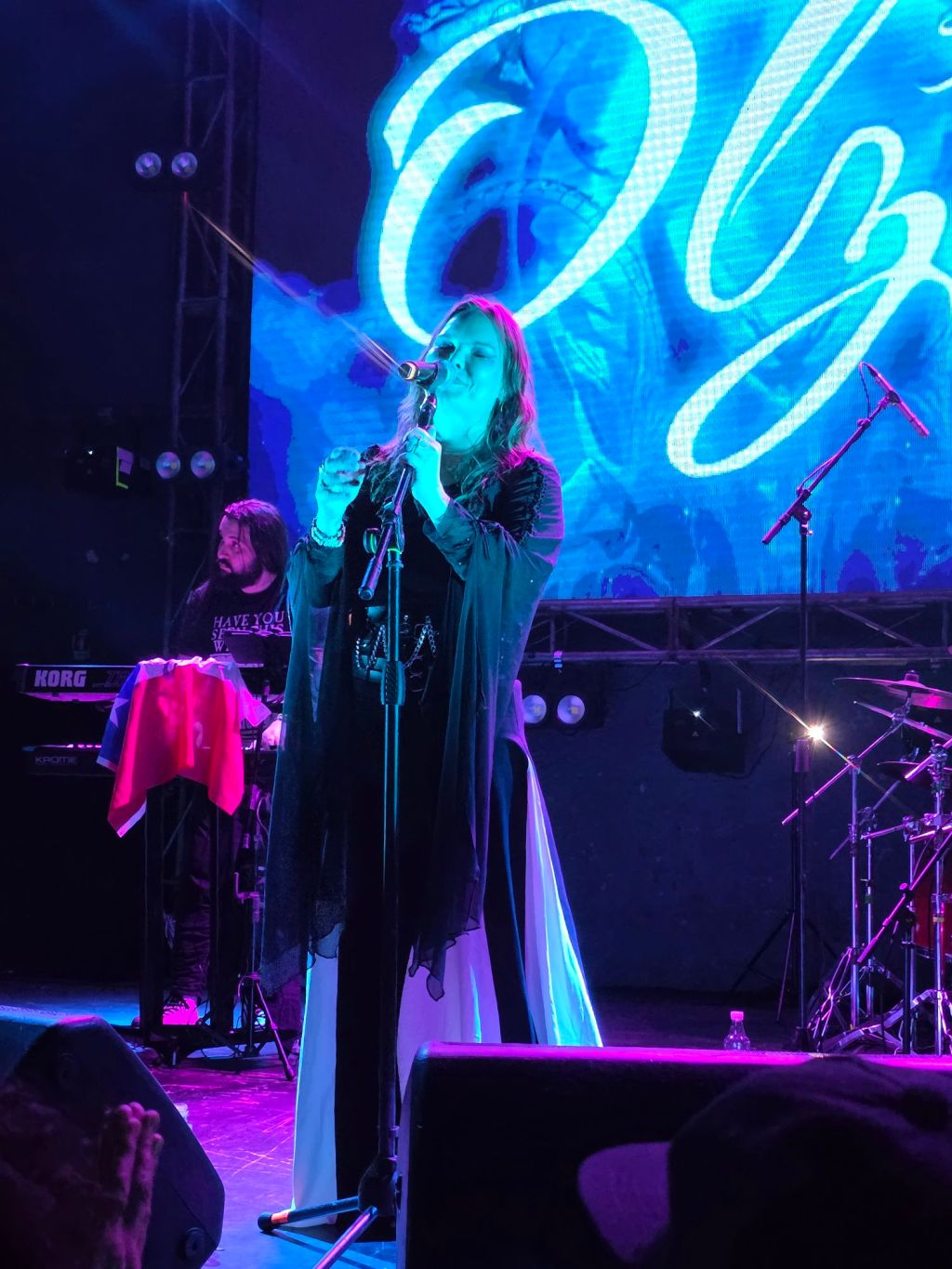 🌙 Anette Olzon en Chile: La reina regresa por su corona